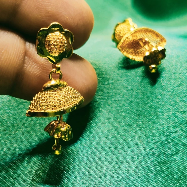 Namyara Micro Gold Jumakha Earring