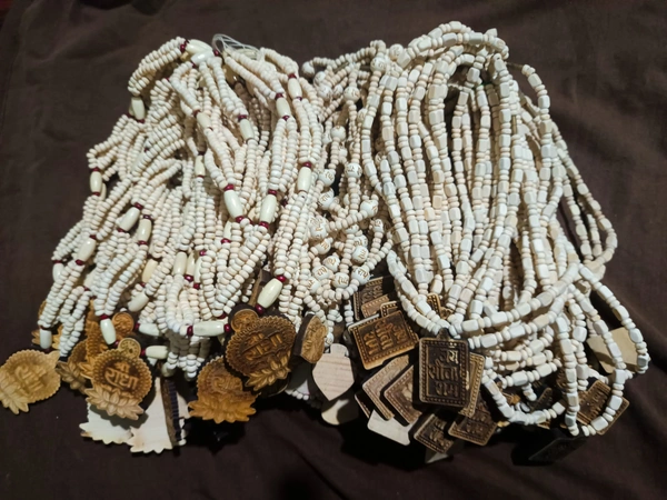 5 Nos Kanthi Mala + Japamala Bag Combo offer