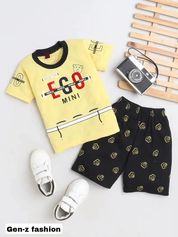 PRIMIUM Cotton Tshirt And Half Pant by Gen-z Era  - Picasso, 2-3 Year