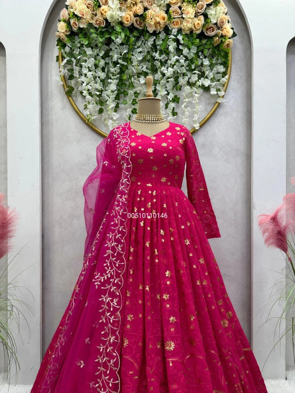 NEW CHAIN WORK LEHENGA - Purple Pizzazz, M