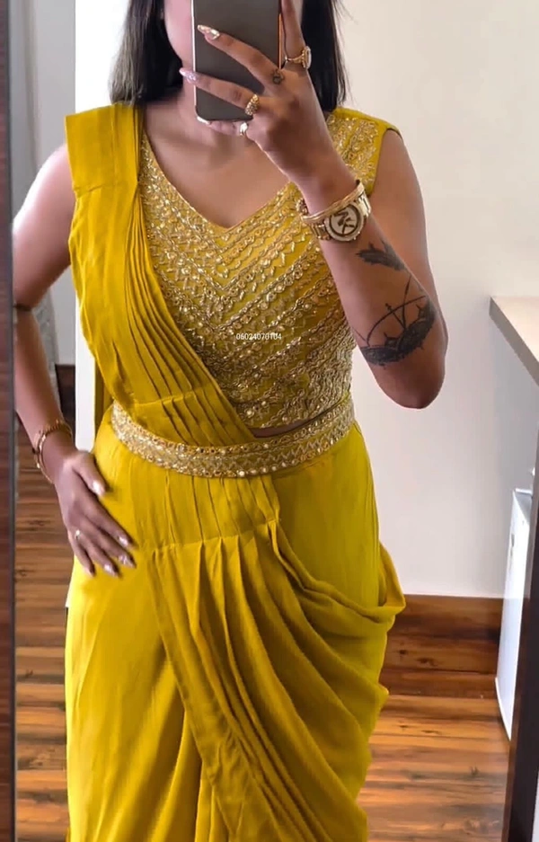New Launching Super Trending Ready To Wear Beautiful Sarees*  - Red, XXL