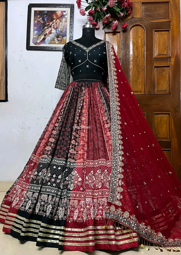 New Launching Awesome  Quality Navratri Special Lehanga Chunni* - Red, S