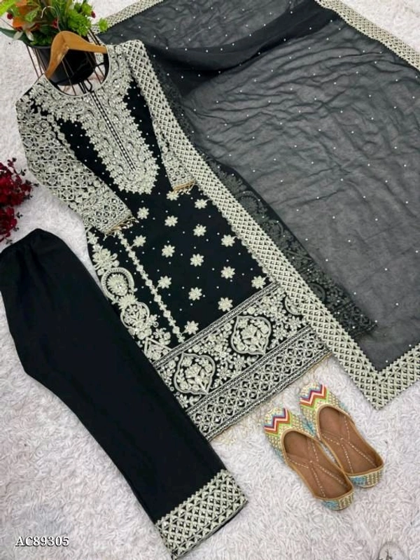 Pakistani Suit  - XL, Black