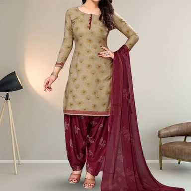 सूट (गर्ल्स)