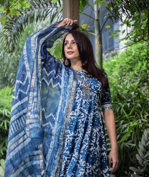 Cotton Anarkali Set - M