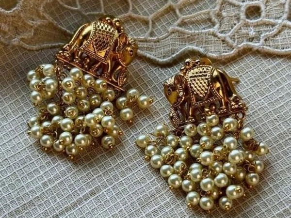 Elephant traditional earrings 