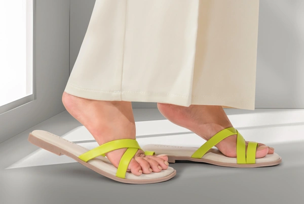 Neon Canva Flats - 40