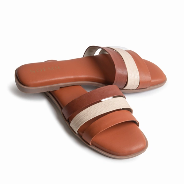Triple Hue Flats - 40