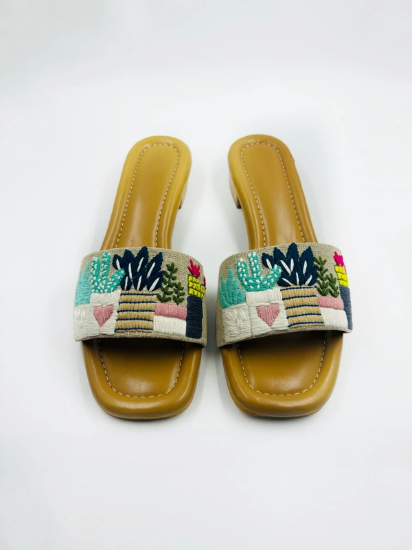 EVERYDAY CHIC FLATS - 9
