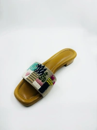 EVERYDAY CHIC FLATS - 9
