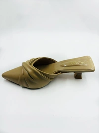 ZENITH PUMPS- Beige - 36