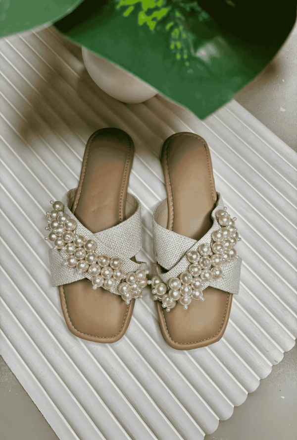 Crossband Pearl Slides - 40, off white