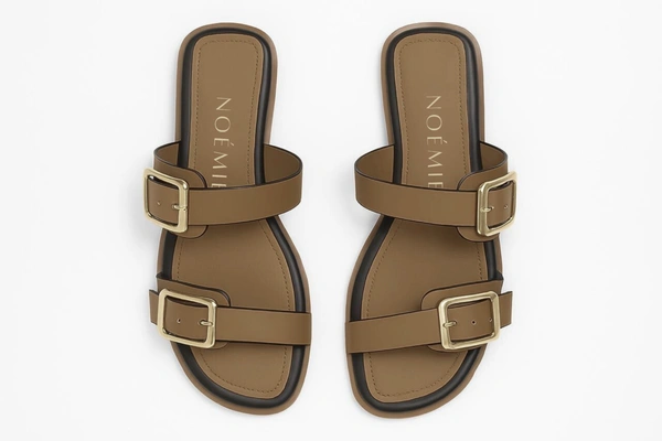 Deux Brown Flats - 38