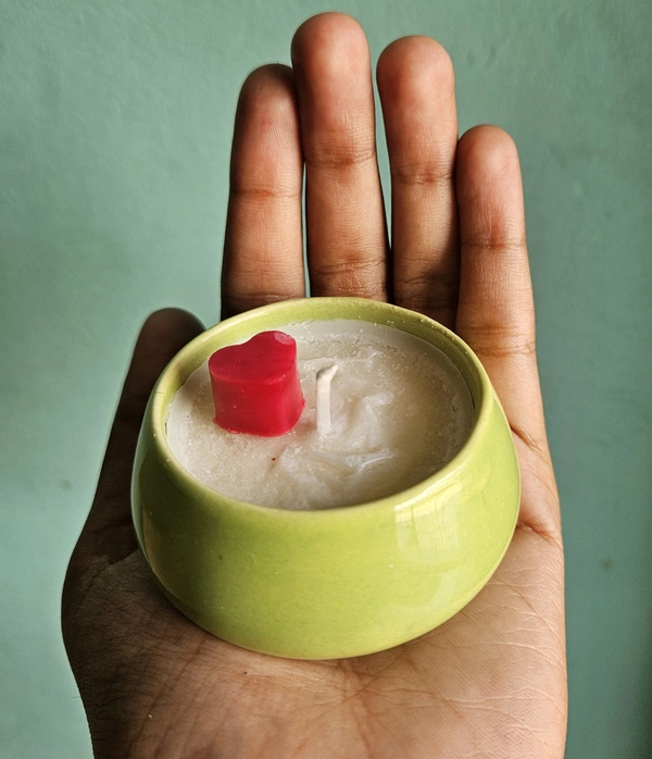 Ceramic pot Candle