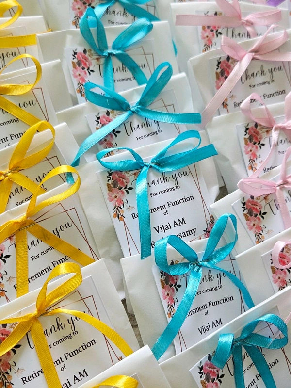 Plantable Seed Balls For Gifting - 100