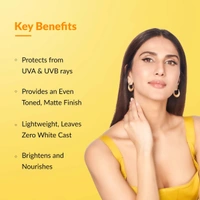 Fixderma Shadow Tinted Sunscreen 30gm Tan SPF 50 PA+++ with 1% Hyaluronic Acid & Vitamin E | Brightening Tinted Sunscreen | Lightweight | No White Cast | UVA/UVB Protection