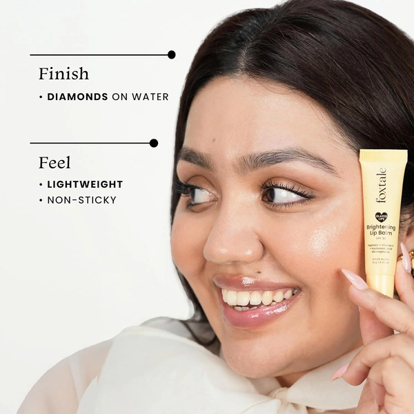 Foxtale Brightening SPF30 Lip Balm - 12g | with Peptides, Vitamin C & Hyaluronic Acid | Reduces Pigmentation | Brightens Lips | Prevents Chapped Lips |Protects with SPF 30 | Smooth & Soft Lips | Shade - Clear Glaze