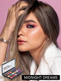 Incolor Midnight Dreams 18 in 1 Color Eyeshadow Palette 25g, Shade 03 | Waterproof Eye Makeup | Matte & Glitter Finish | Multicolor Shades