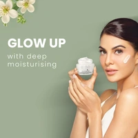 Lotus Herbals WhiteGlow Deep Moisturising Creme, SPF 20, 60 gm
