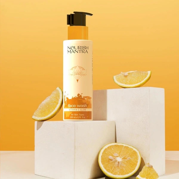 Nourish Mantra Vitamin C Glow Face Wash 200ml | With Aloe Vera & Vitamin E | Brightens & Hydrates | Gentle Daily Cleanser | Paraben-Free | Suitable for All Skin Types