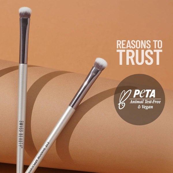 Swiss Beauty Eyeshadow Brush 1pc | Perfect For Flawless Finish