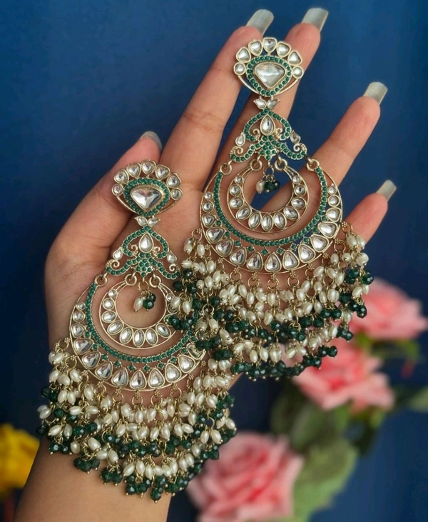 Komal Kundan Earrings