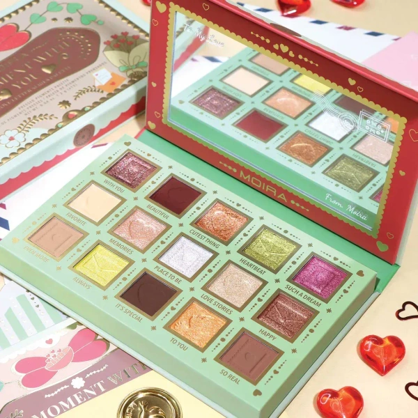 A Moment With You Pressed Pigment Palett eyshadow