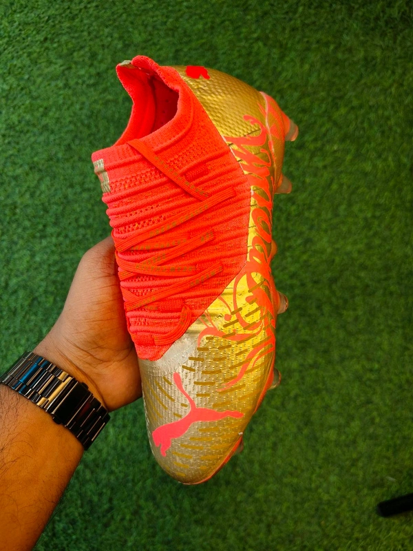 Future Red And Gold Color Low Ankle