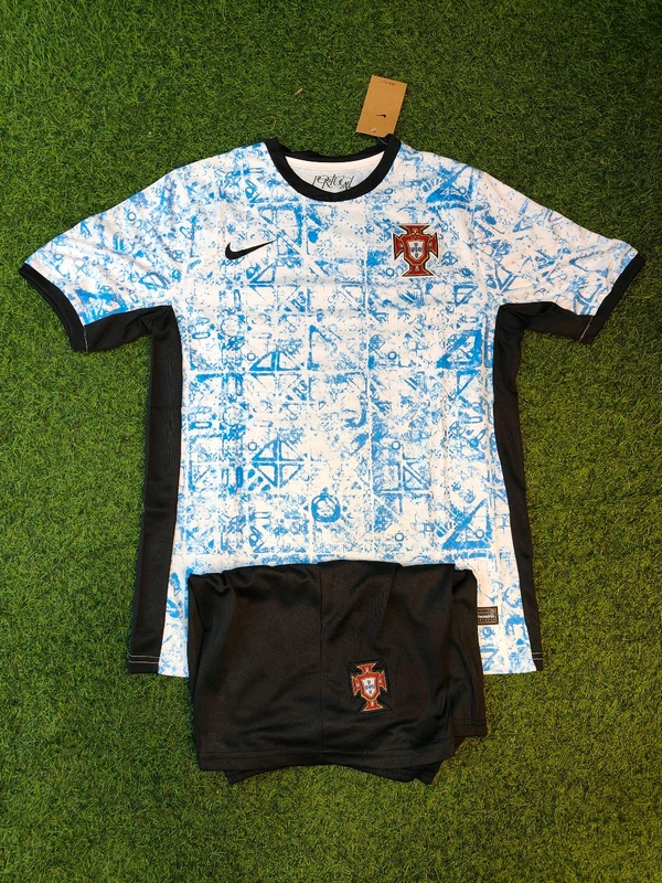 Portugal Away Set 24/25