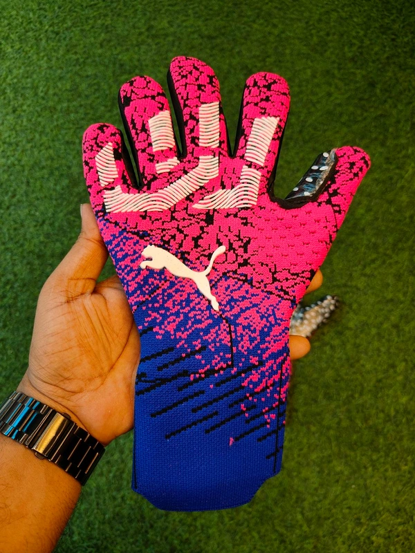 Match Gloves Pink And Blue Colour