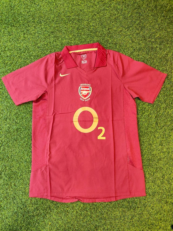 Retro Arsenal 2005-06 O2 Home Jersey