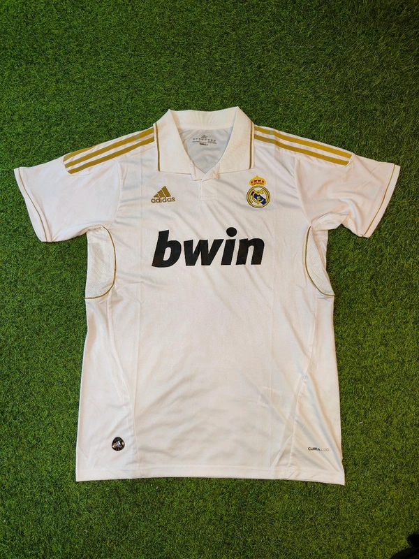 Retro Madrid 2011-12 Home Bwin Jersey