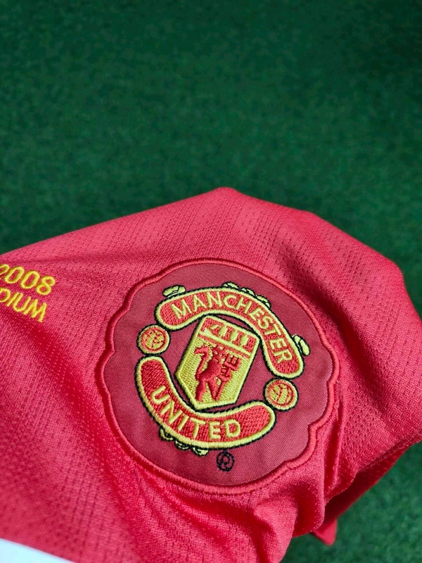 Retro Manchester United 2008-09 Home Half Sleeve - XXL