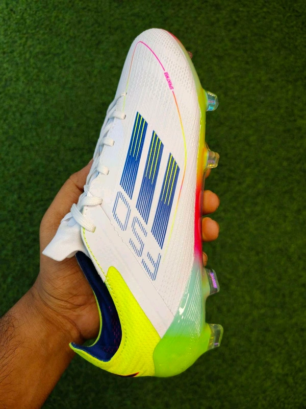 F50 Elite Multi Ground Boot With Less