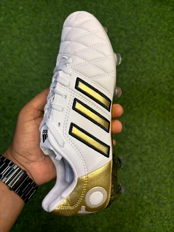 11 Pro White And Gold Colour Mix With Less