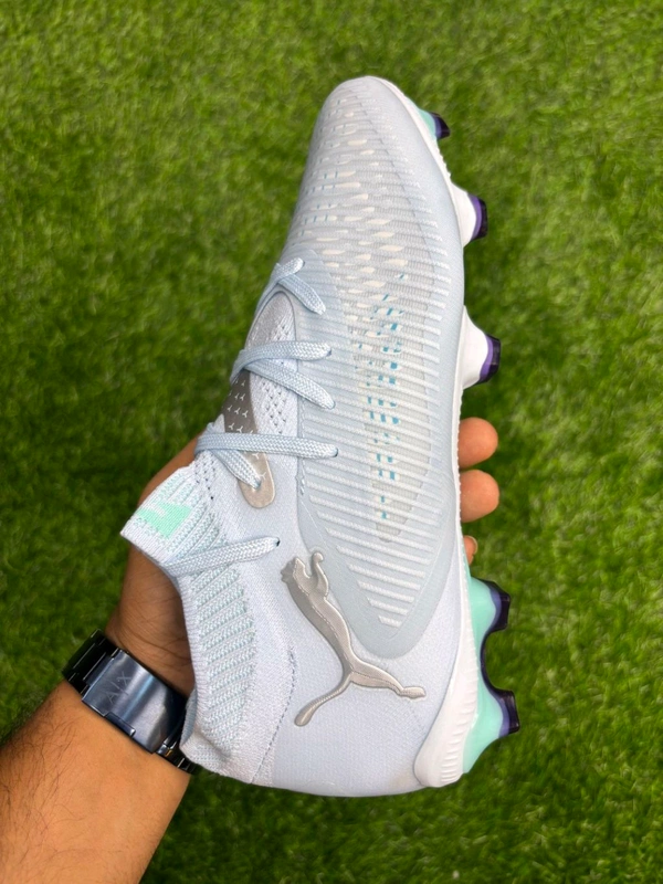 Future 8 Ultimate Baby Blue Colour FG With Lace 