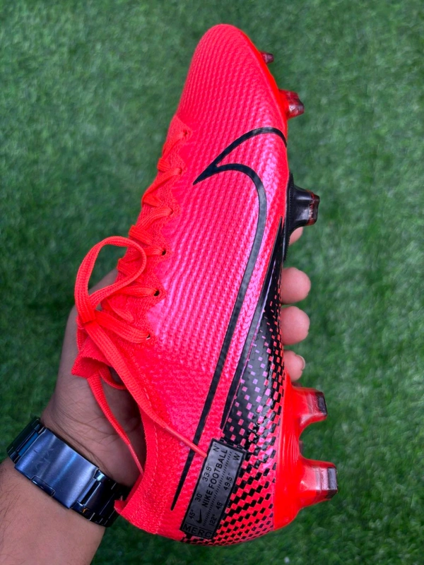 Mercurial Vapor 13 Red Colour FG Low-top With Lace 