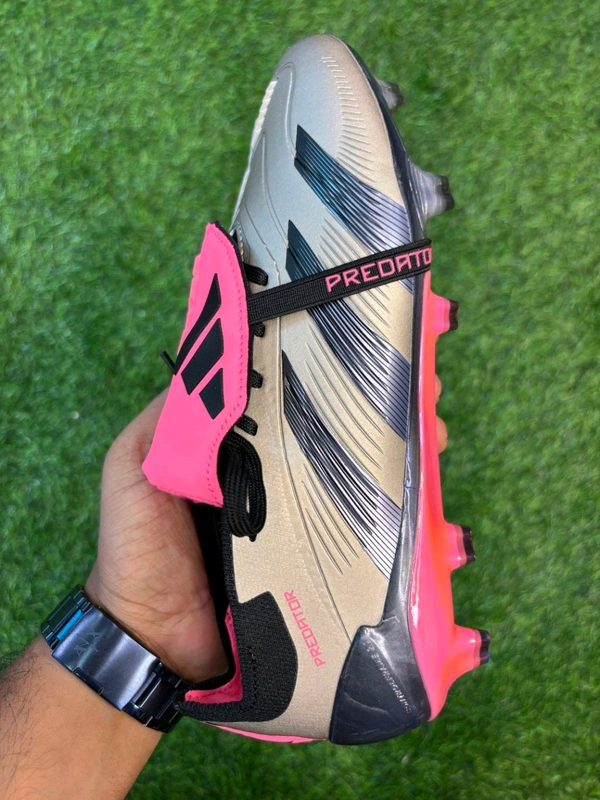 Predator Foldover Elite Grey And Pink FG