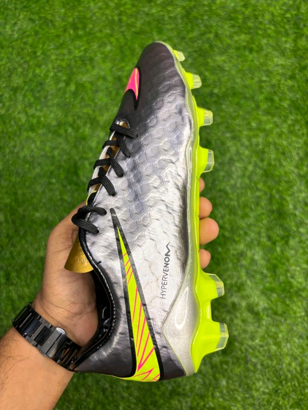 Hypervenom Phantom 3 Grey Colour Low-top FG With Lace 