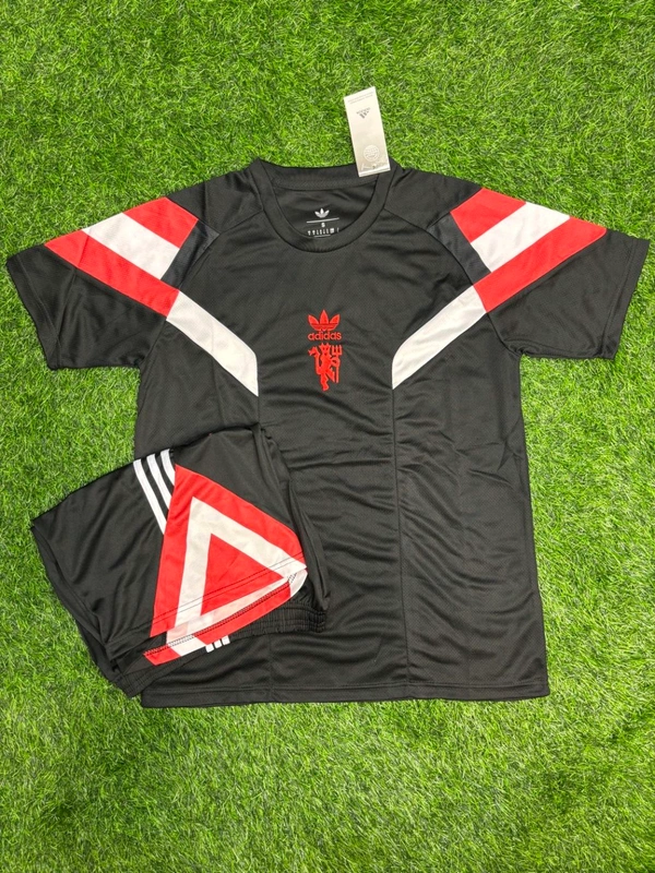 Manchester United Pre-match Kit Fan Edition With Short