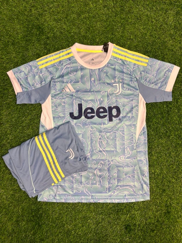 Juventus FC 25/26 Away Kit Fan Edition With Short