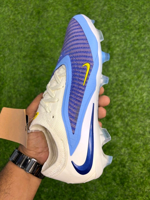 Phantom 6 Luna III Elite White And Blue Low-top FG With Lace