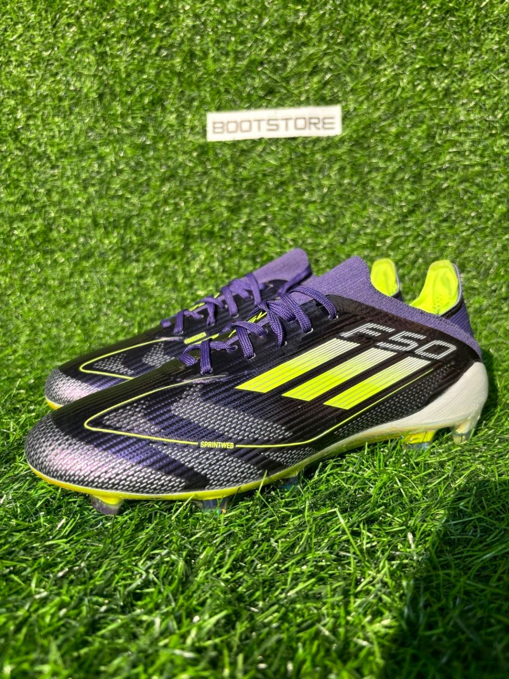 F50 Elite Violet Colour Low-top FG With Lace