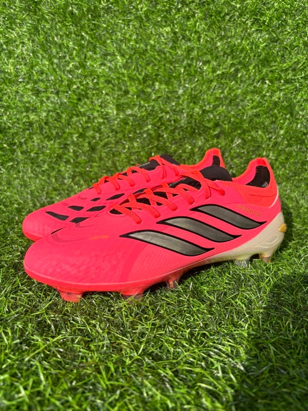 Predator Elite Red Colour Low-top FG With Lace