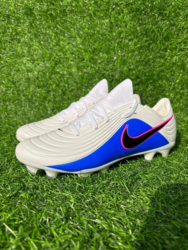 Tiempo Legend 10 White Colour Low-top FG With Lace