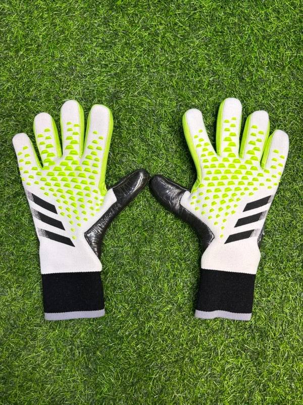 Predator Pro Goalkeeper Gloves White And Green Colour