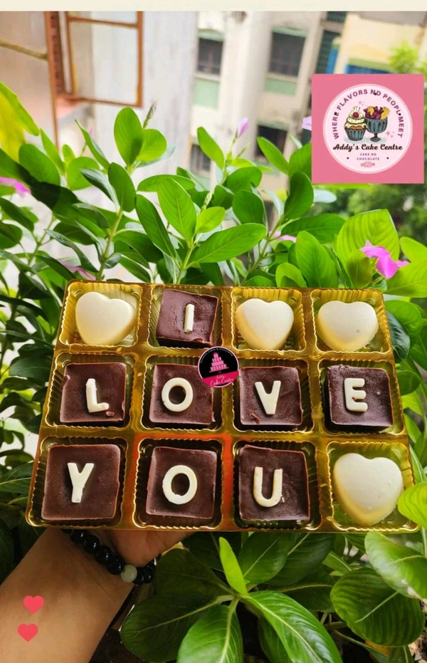 ADDYS' CHOCOLATE CENTRE love you chocolate And Milky Bar - 12 pieces