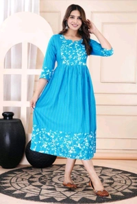 Women Floral Print Viscose Rayon Straight Kurta (Pink) - Scooter, L