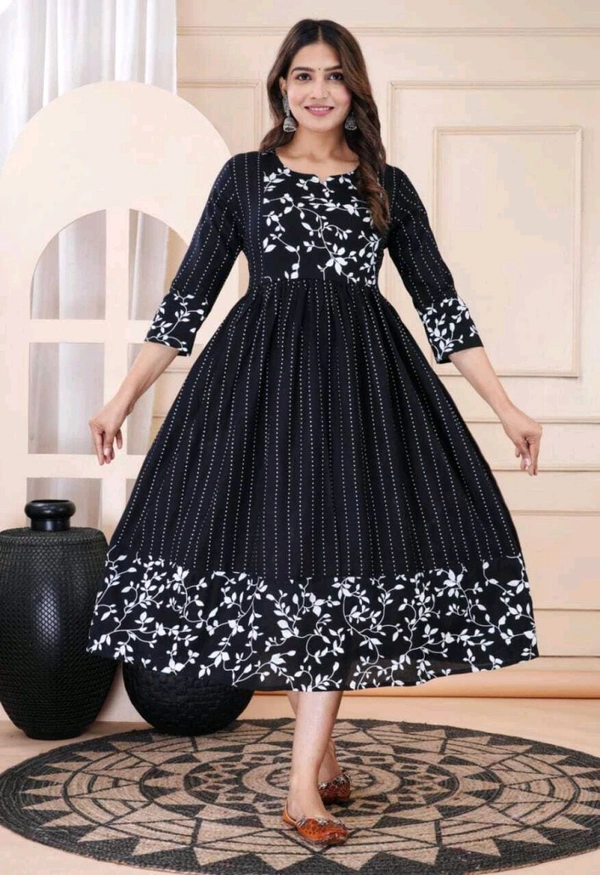 Women Floral Print Viscose Rayon Straight Kurta (Pink) - Black, M