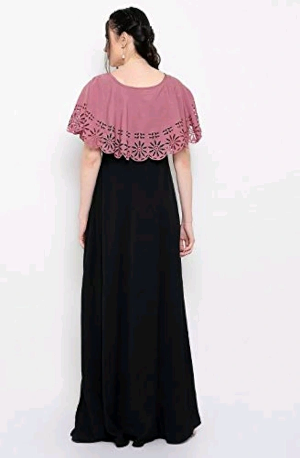 Women's Crepe Solid Sleeveless Full Length Gown - Puce, XL